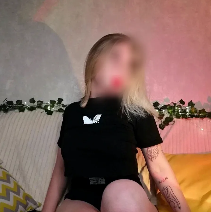 Meike, 22